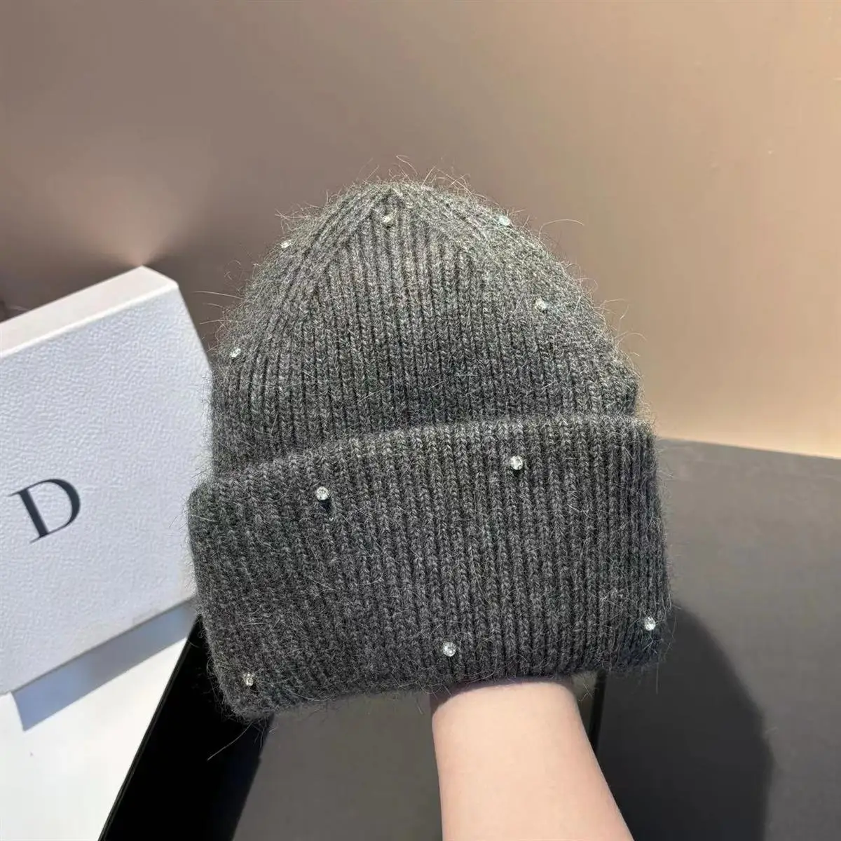 Women's Winter Warm Knitted Hat Rhinestone Crystal Decor Soft Fluffy Beanie Cap Elegant Daily Outdoor Ski Casual Fashion Hat
