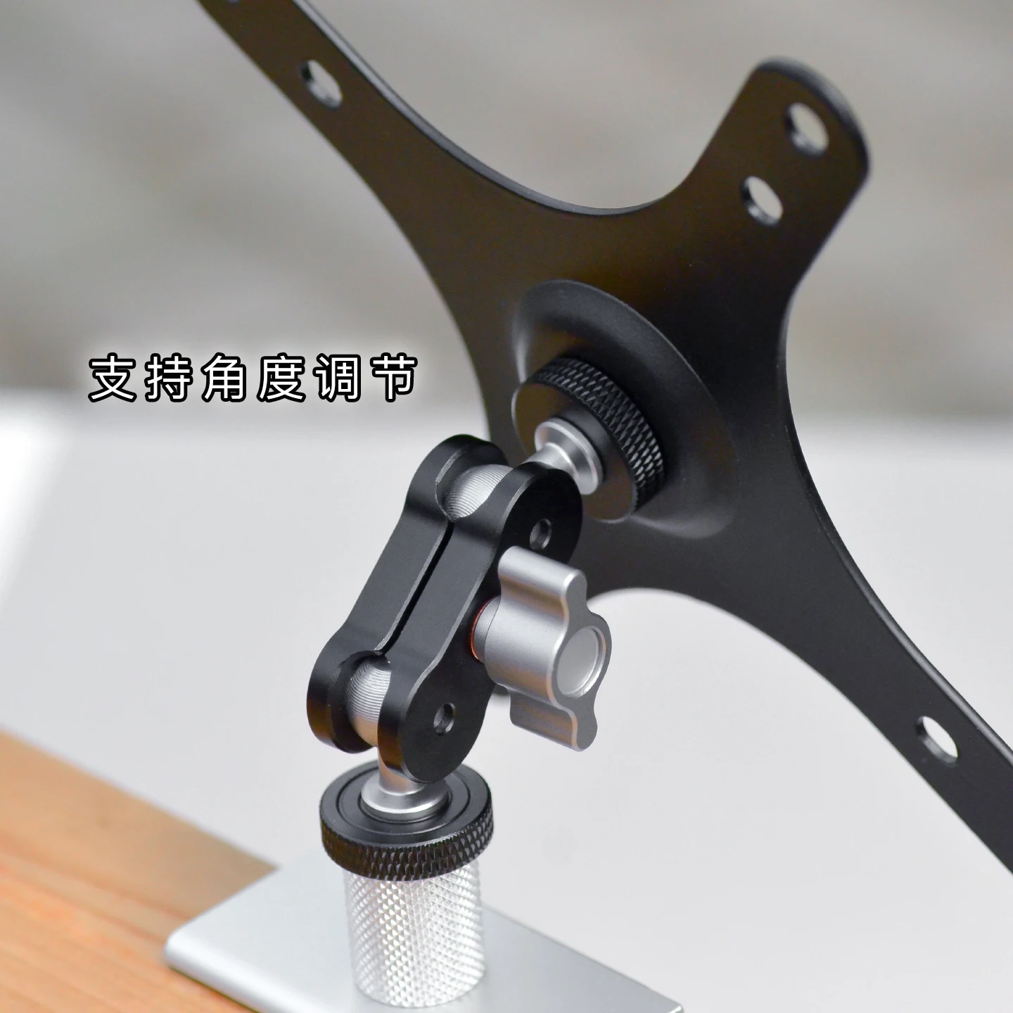 The VESA universal desktop dua - Dual Monitor Desk Setup 评论和价格