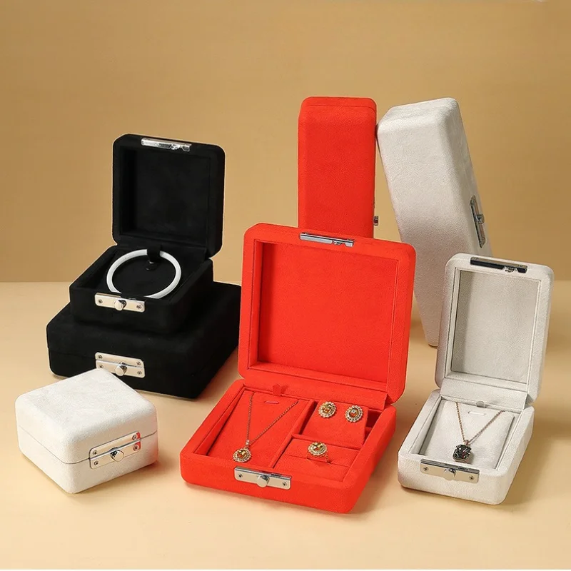 Cloth Jewelry Storage Box Desktop Ring Bracelet Storage Boxes Women's Earrings Collection Box Counter Necklace Packaging Boxes