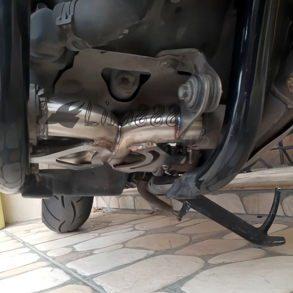 For Triumph Bonnevile T100 T120 Bobber 900 1200  2017 2018 2019 2020 Exhaust Motorcross Middle Pipe Motorcycle Slip on view 3