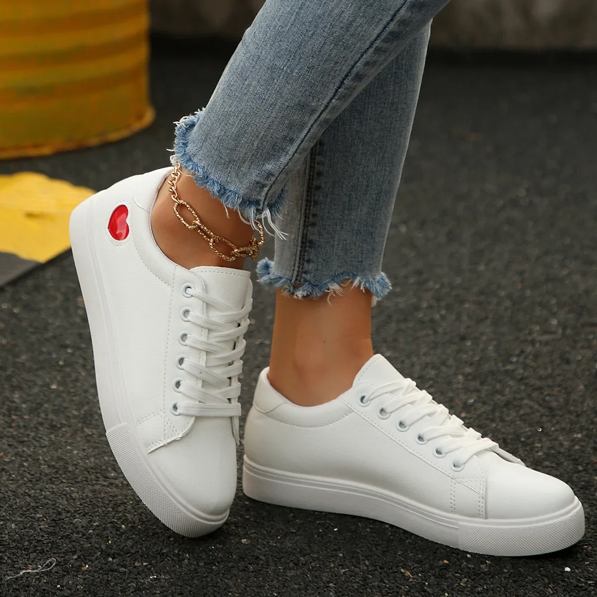 Casual Heart Pattern Flat Bottom Sports Shoes for Women Spring Summer Autumn Season Synthetic Leather Upper Low Heel