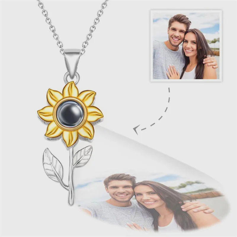 Creative Projection Necklace With Picture I Love You 100 Languages Romantic Sunflower Shaped Pendant Necklace Jewelry Gifts