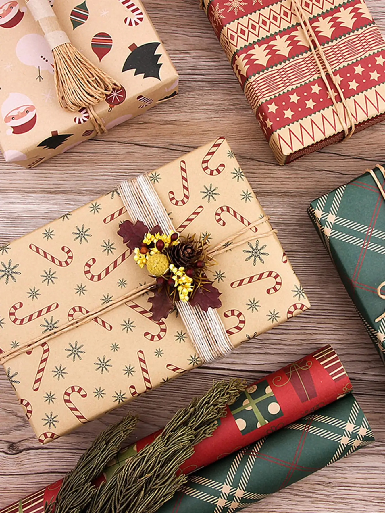 6PCS Retro Christmas Kraft paper, wrapping paper, cartoon Christmas Gift Wrap, gift wrap, wedding wrap, birthday wrap, gift wrap