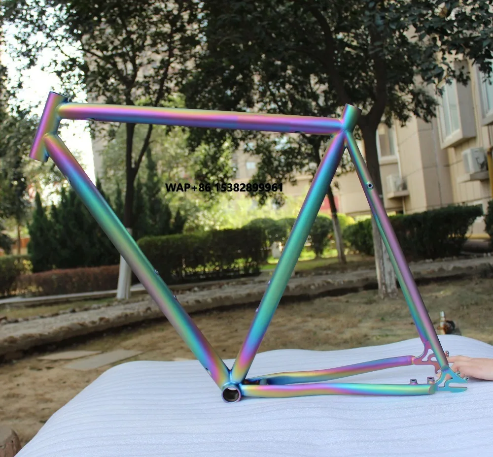 

Rainbow Anodized Titanium Single Speed Bike Frame 700X32C Track Bicycle Frame