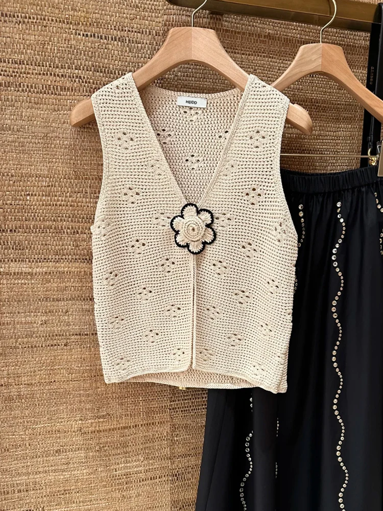 

Handmade Hollow out Knitted Vest Top V-Neck Summer Vacation Style Women's Sweet Loose Fit Cardigan Sleeveless Pure Color