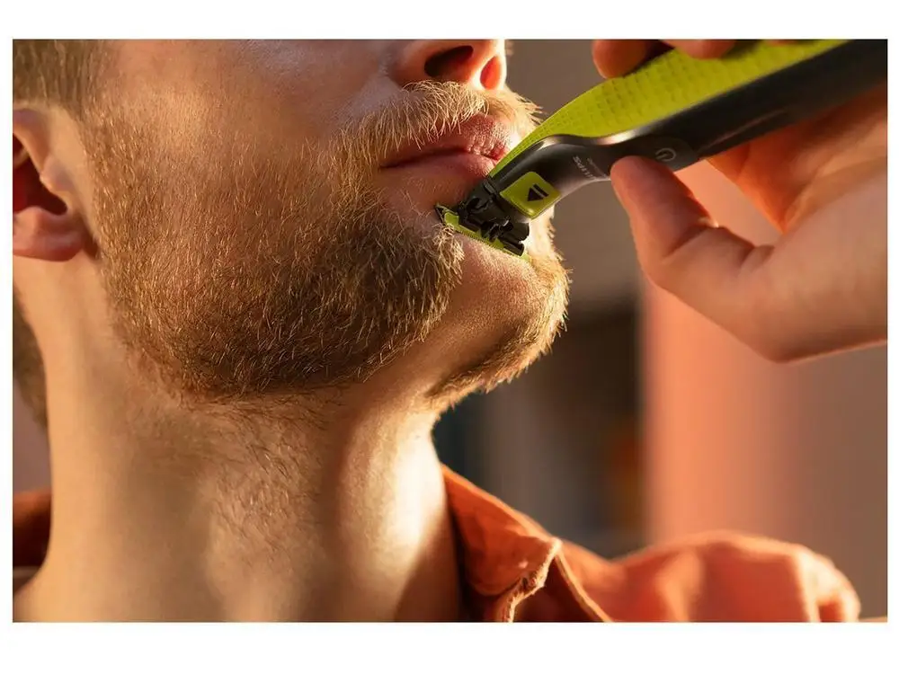 فيليبس-OneBlade استمالة الذكور Bivolt الانتهازي و فورة