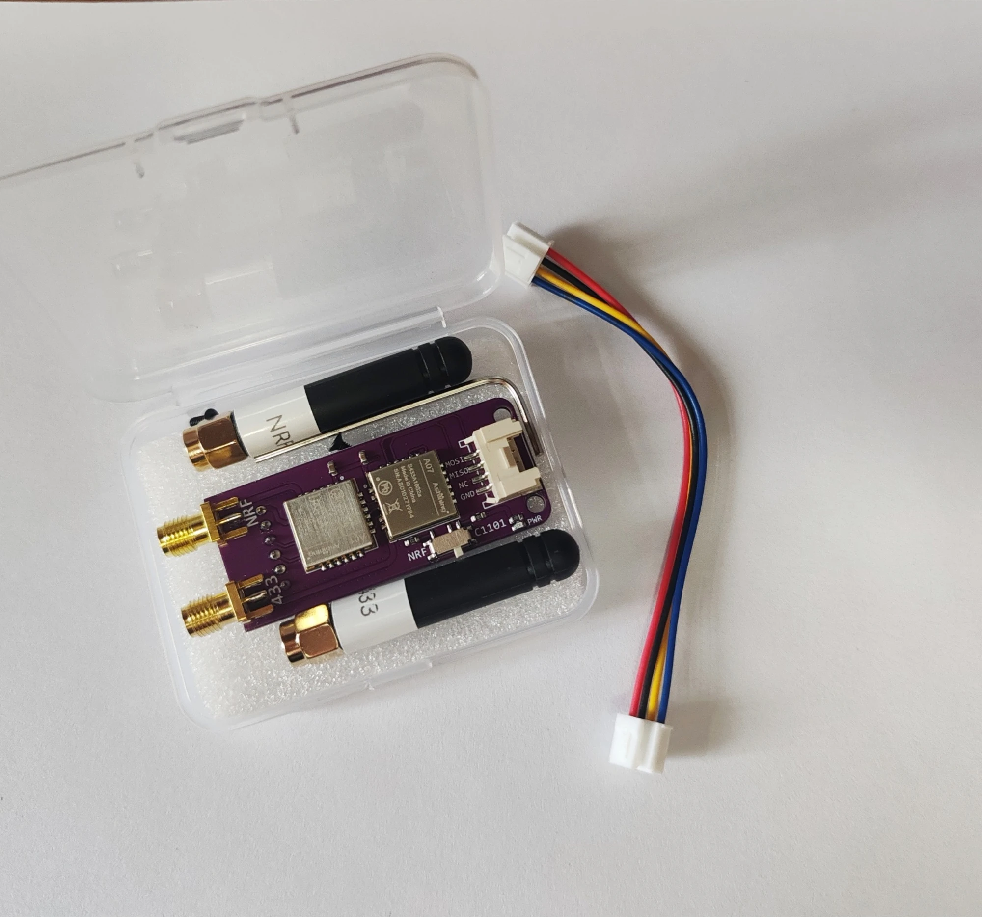 NRF2401 2.4GHz and CC1101 433MHz 2-in-1 Module compatible with M5Stack StickCPlus With Bruce Firmware