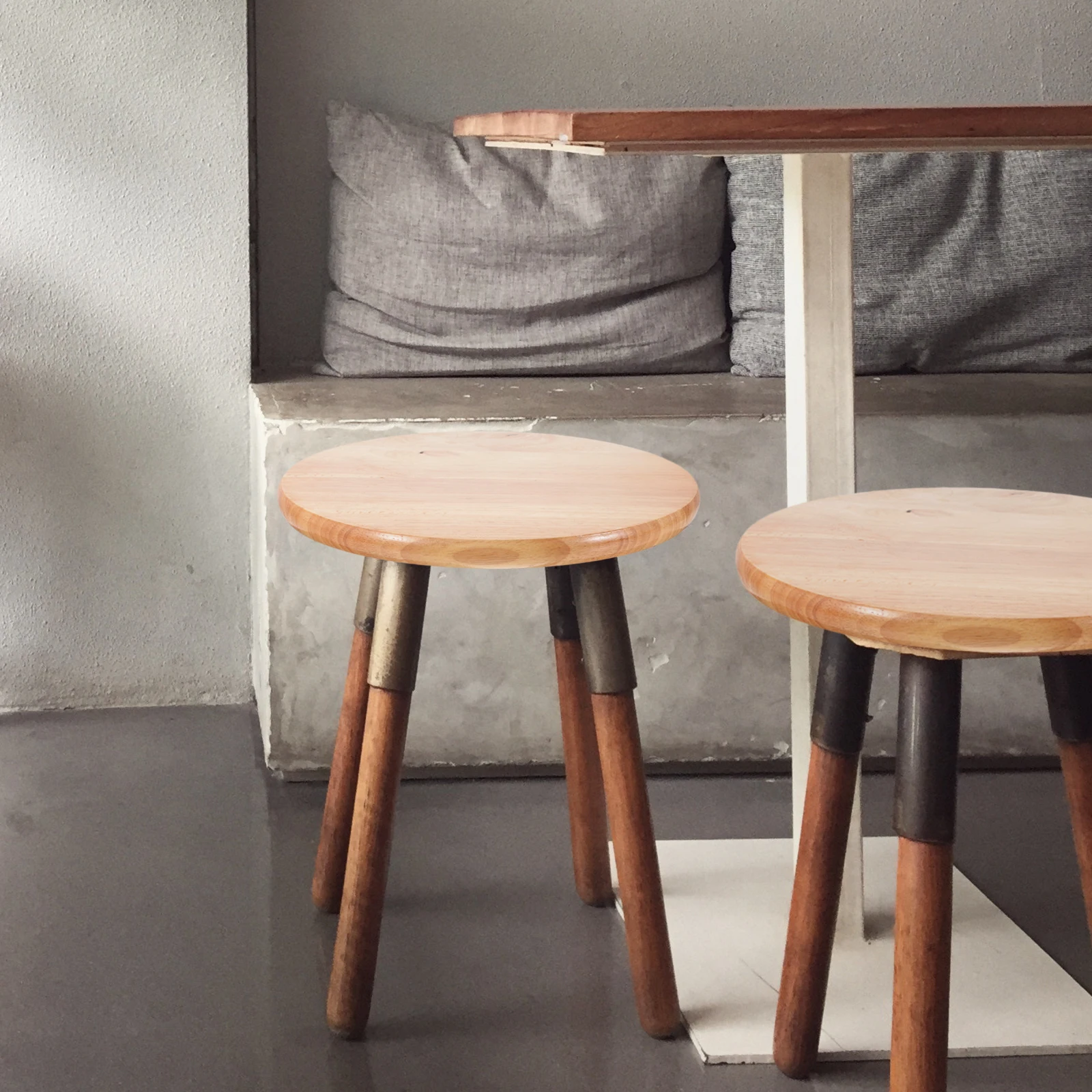 

Round Wooden Seat Replacement for Bar Stools Chairs Cushion Top Repair Part Home Dining Room Step Seating Pad Wood Chair Base