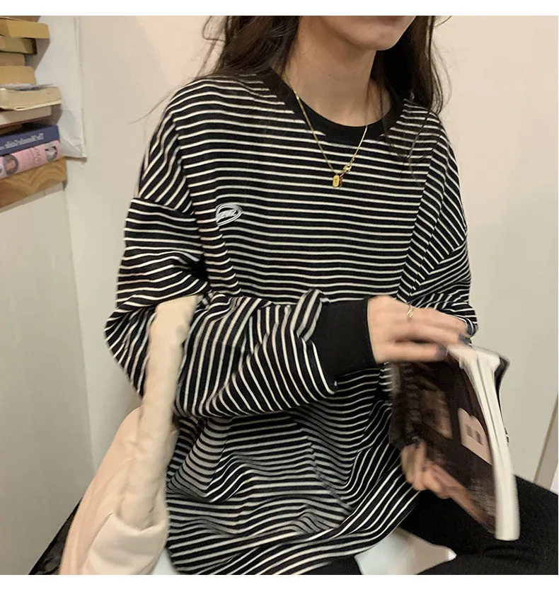 Damen Herbst T-Shirt Winter Studenten-Sweatshirt Gestreiftes Langarm-Oberteil mit Normalen Schultern Neues Rundhals-Langarm-Sweatshirt – Detail 19