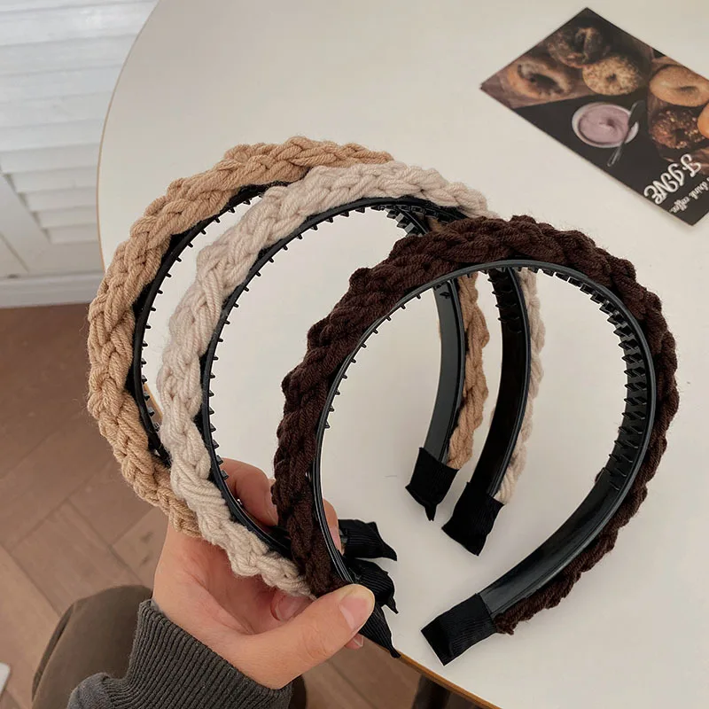 Autumn and Winter Knitted Woolen Hair Hoops for Women New High Head Top Pressing Hair Hoops for Advanced Style Hair Accessories