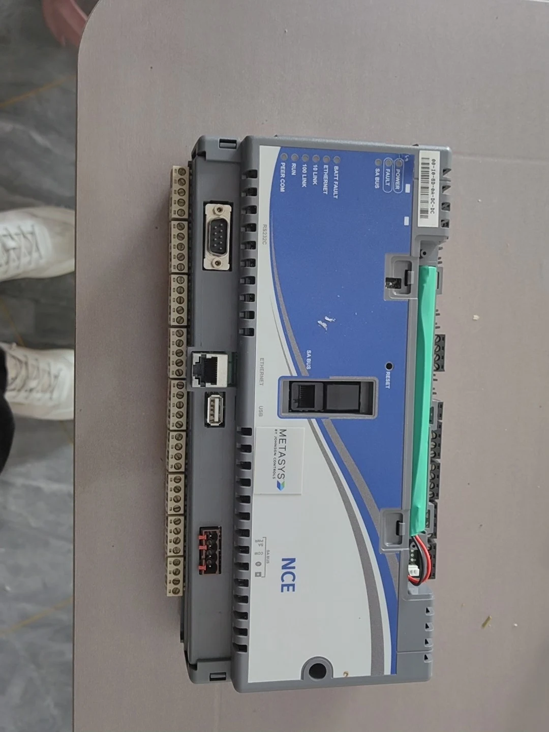 Johnson MS-NCE 2500-0 Network Engine, As Shown In The Picture. Function Is Normal. Single