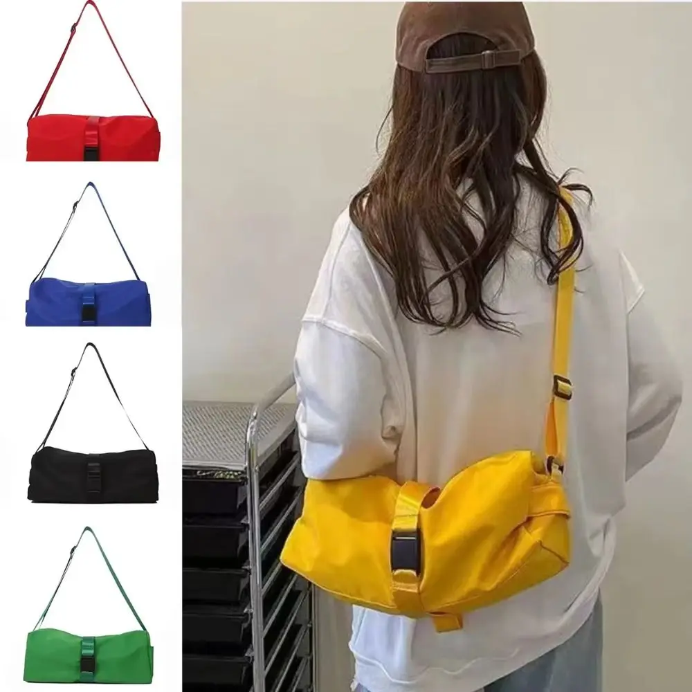 

Buckle Design Sports Gym Bag Large Capacity Ｗaterproof Yoga Mat Carry Bag Lightweight Oxford Cloth Fitness Training Bag Swimming