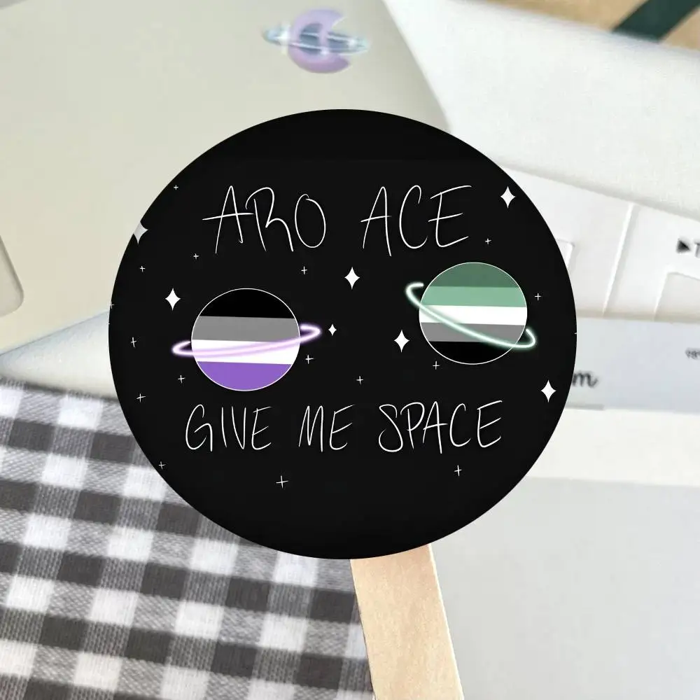 Aroace Give Me Space Runde Abzeichen, kreative Brosche, Kleidung, Rucksack, Zubehör, Anstecknadel