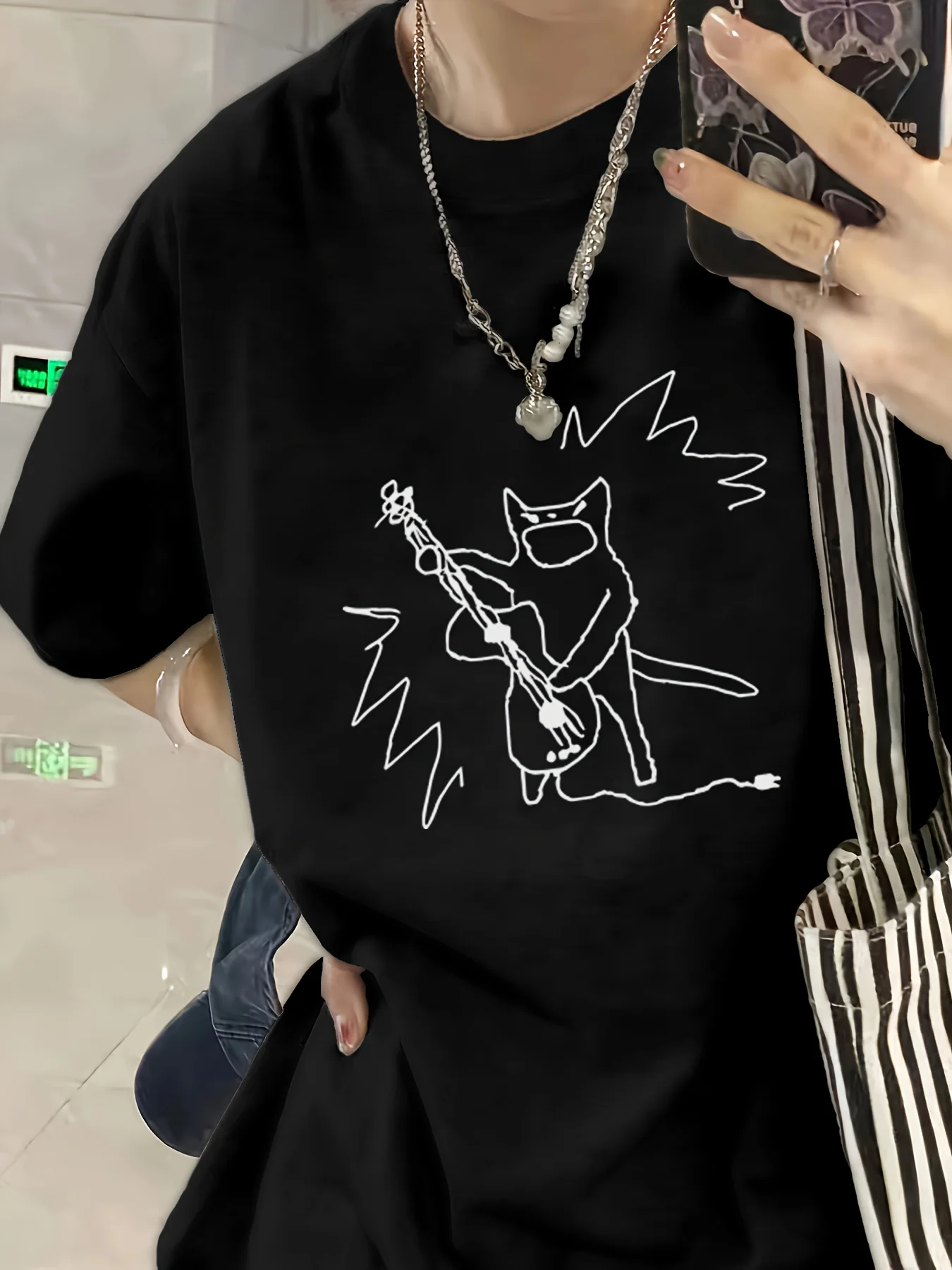 여성용 만화 고양이 그래픽 핏 슬리브 여름 탑 라이트닝 프린트 하라주쿠 슬리브 의류 스트리트 탑 티셔츠 에스테틱 의류