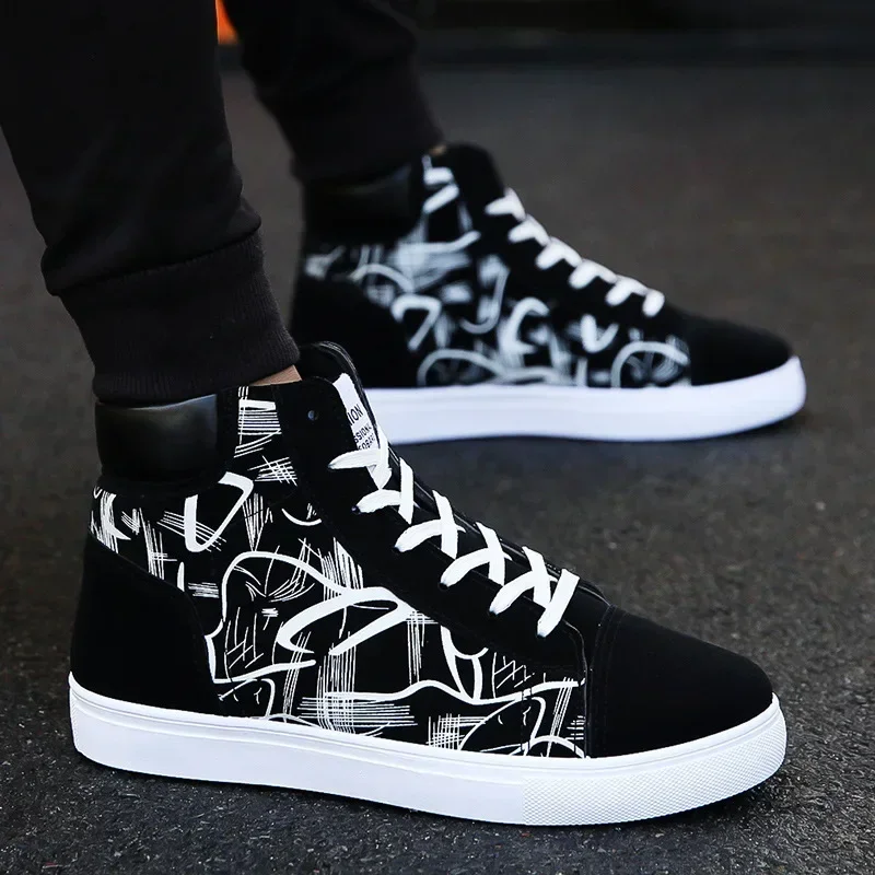 High Top Canvas Shoes for Men Fashion Platform Sneakers Spring Winter Male Casual Vulcanized Shoes Student Tenis Masculino