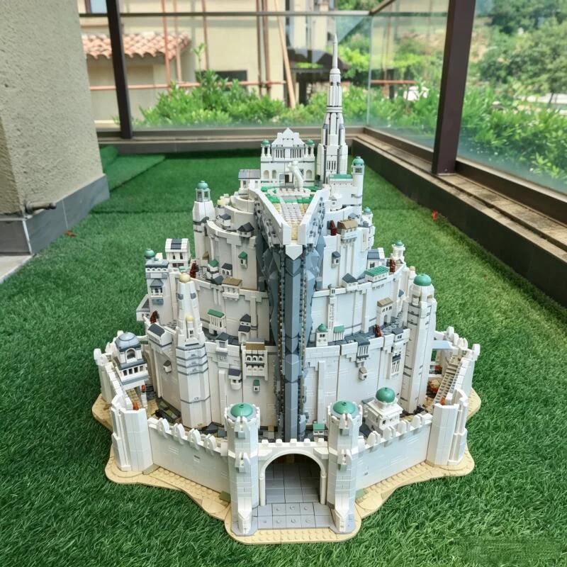 Nouveau Jouet Tendance 2026 : Modèle de Puzzle Château Fantastique Multi-Tours 8278 Pièces – Blocs de Construction à Collectionner pour Cadeaux d'Anniversaire, de Fêtes et de Vacances