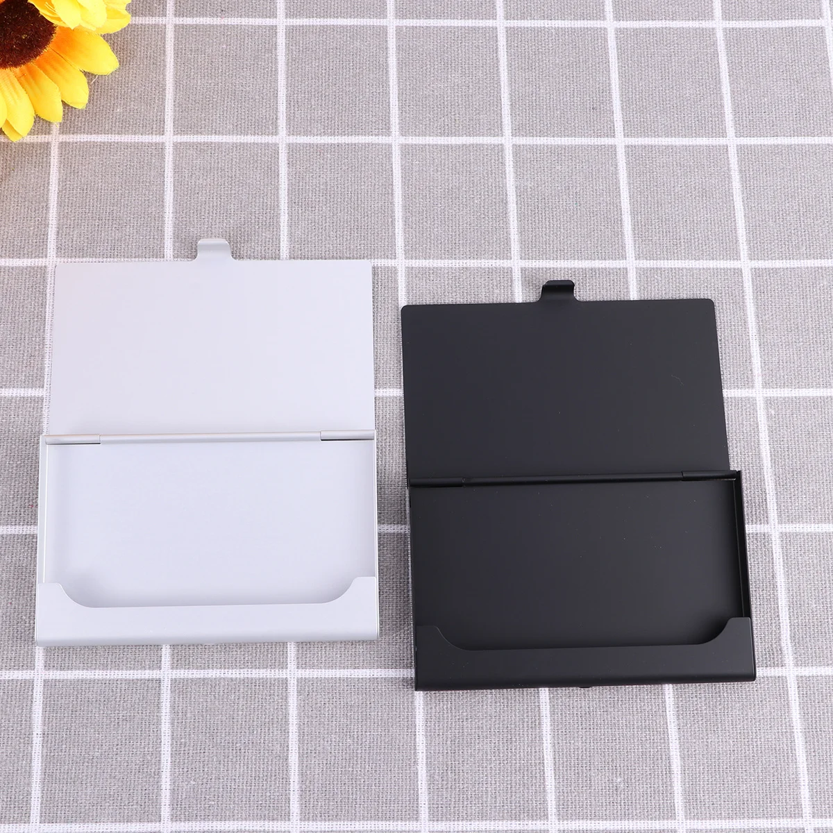 

2pcs Aluminum Alloy Business Card Holder Portable Metal Name Organizer For Credit Cards Id Storage Gift Box