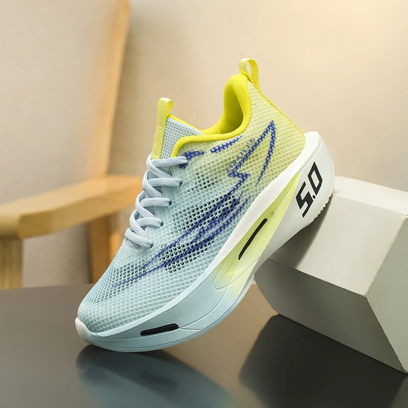 Single Net Kinderschuhe, Sportschuhe für Jungen, atmungsaktive Laufschuhe für Mädchen und Outdoor-Basketballschuhe im Sommer