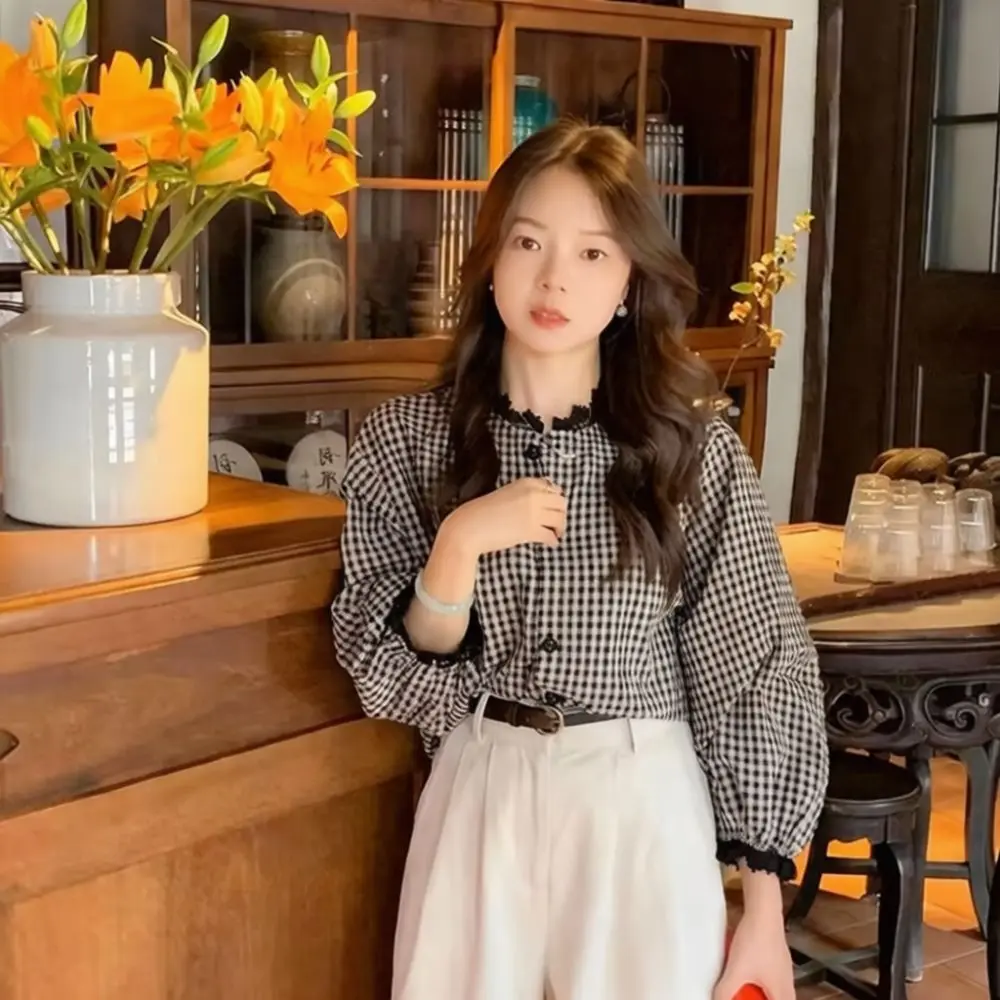 Fashion Plaid Blouse Female French Retro Style Lantern Sleeve Shirt Round Neck Loose Casual Elegant Commuter Tops