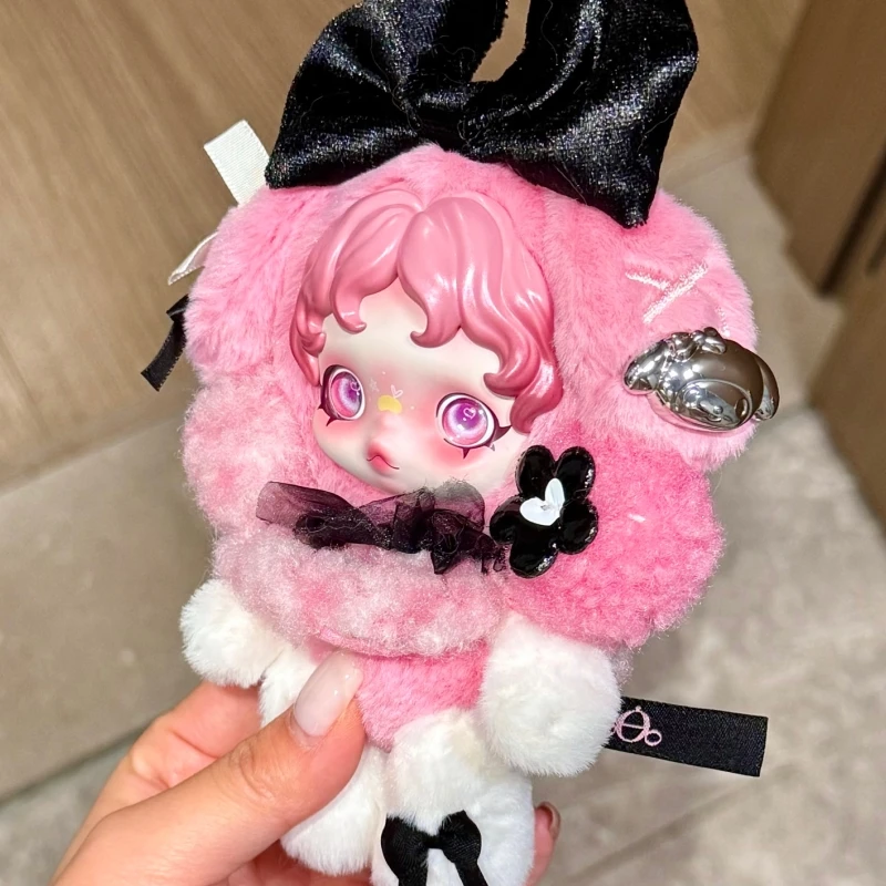 

New Hot selling In Stock Popmart θ Skullpanda Pendant Figurines Surprise Blind Box High Quality Bags Pendant Cute Gifts