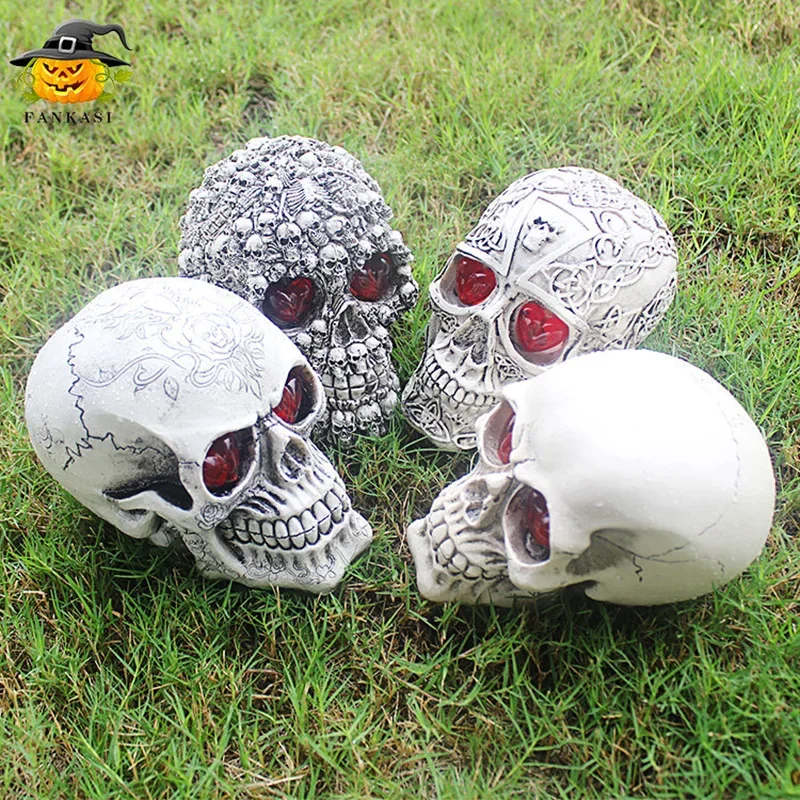 Halloween decoration with lights, skull head, resin multi head, novel and glowing haunted house, secret room, prank and frighten