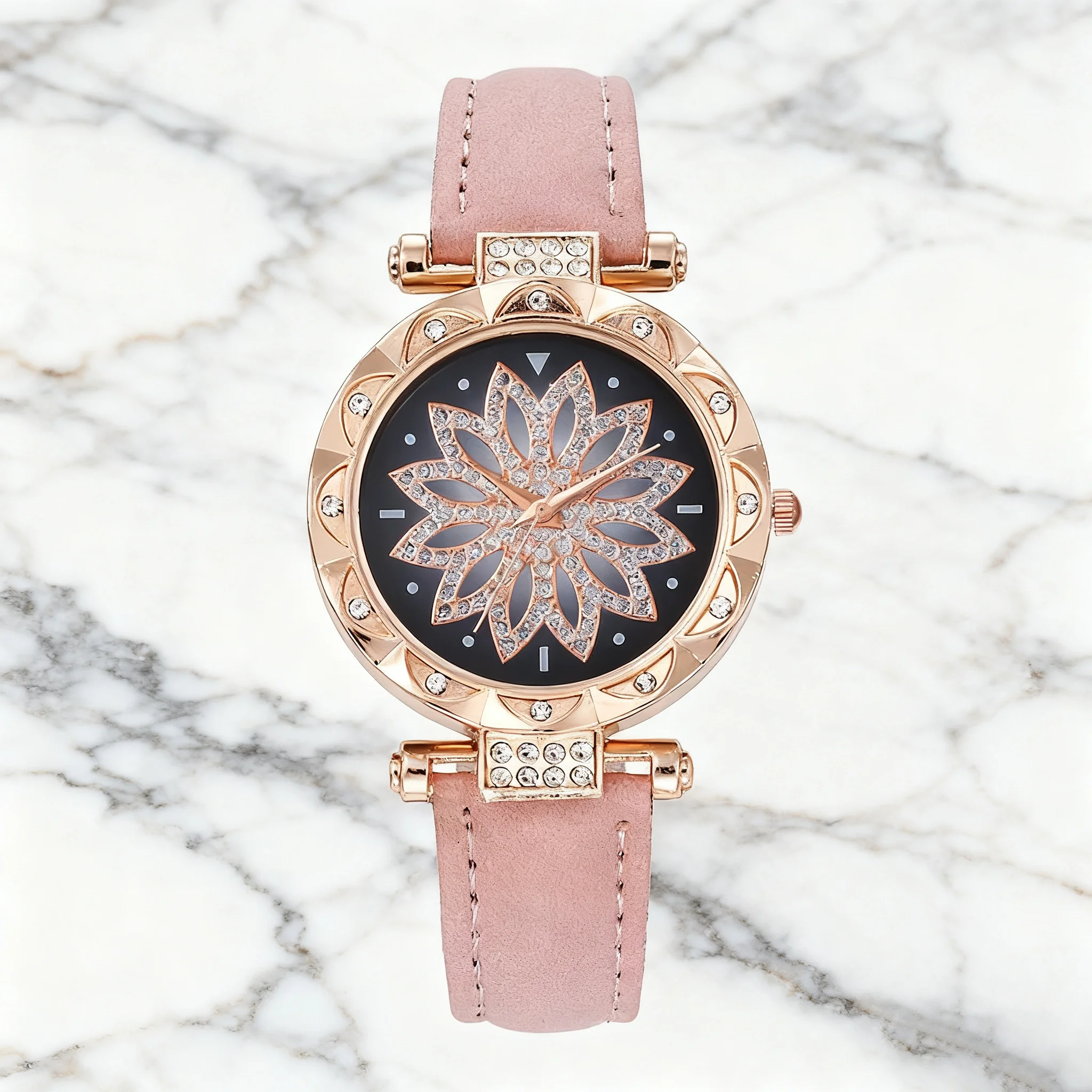 مجموعة ألماس فاخرة بنمط الزهور الخفيفة من Fashion Trend للنساء مجموعة سوار ساعة كوارتز مكونة من 6 قطع، مناسبة لعيد الميلاد والشكر