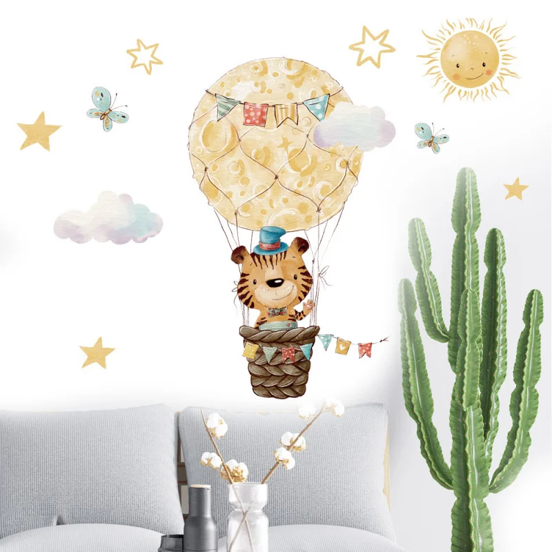 

Cute Tiger Cartoon Wall Sticker with Hot Air Balloon, Kids Bedroom Playroom Wall Beautification Decal