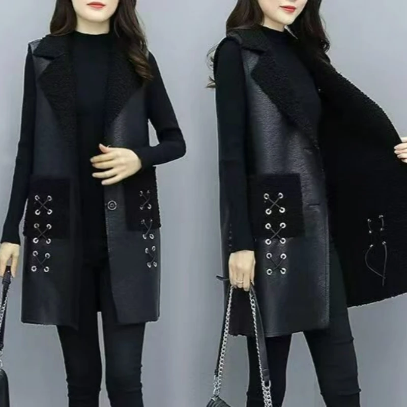 Het nieuwe halflange leren jack voor dames in de lente-herfst van 2026 is veelzijdig, stijlvol met fleece verdikte grote maten