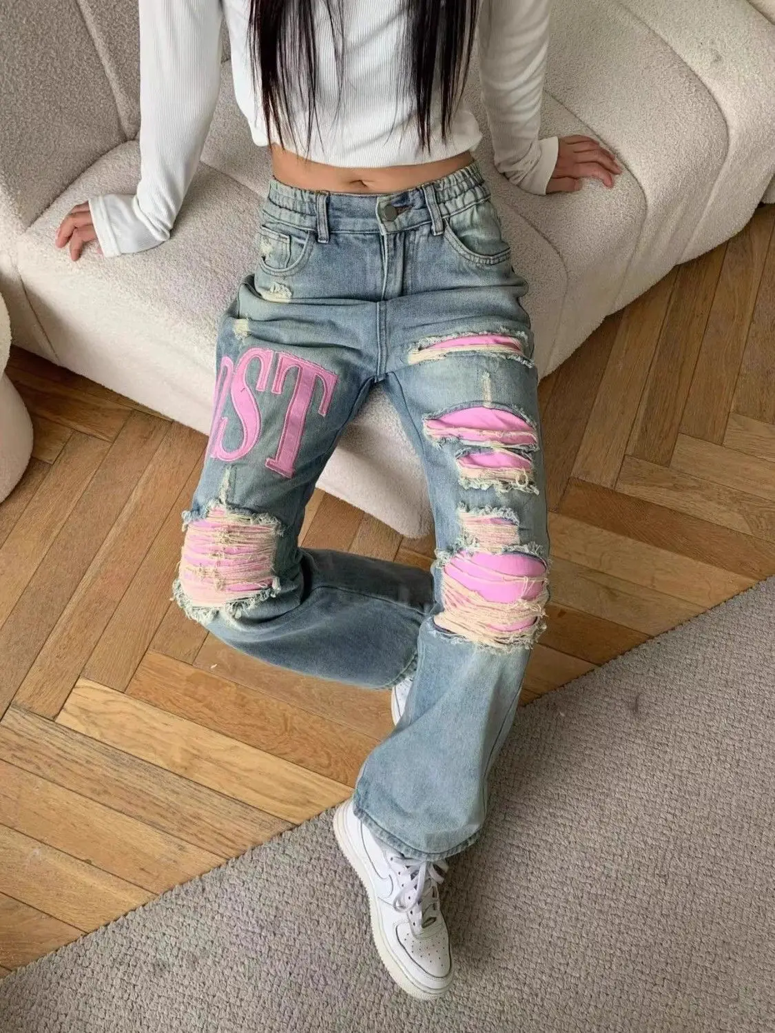 Pink hole embroidered straight jeans for women American hot girls 2024 spring new loose slimming wide leg trousers