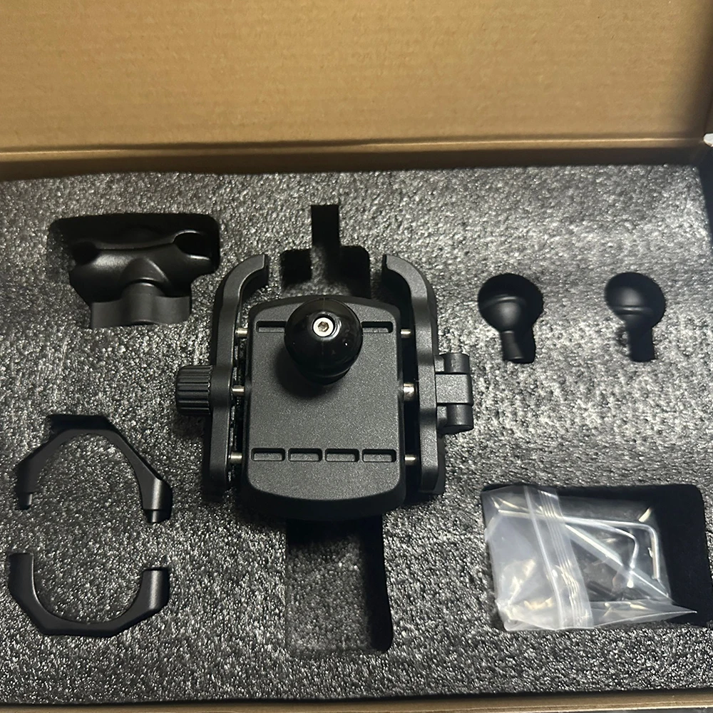 Middle Console Phone Holder Phone Bracket CNC Engraving Quick Installation Aluminum Alloy For Jeep Wrangler JL2018+ JT2020+ 4XE