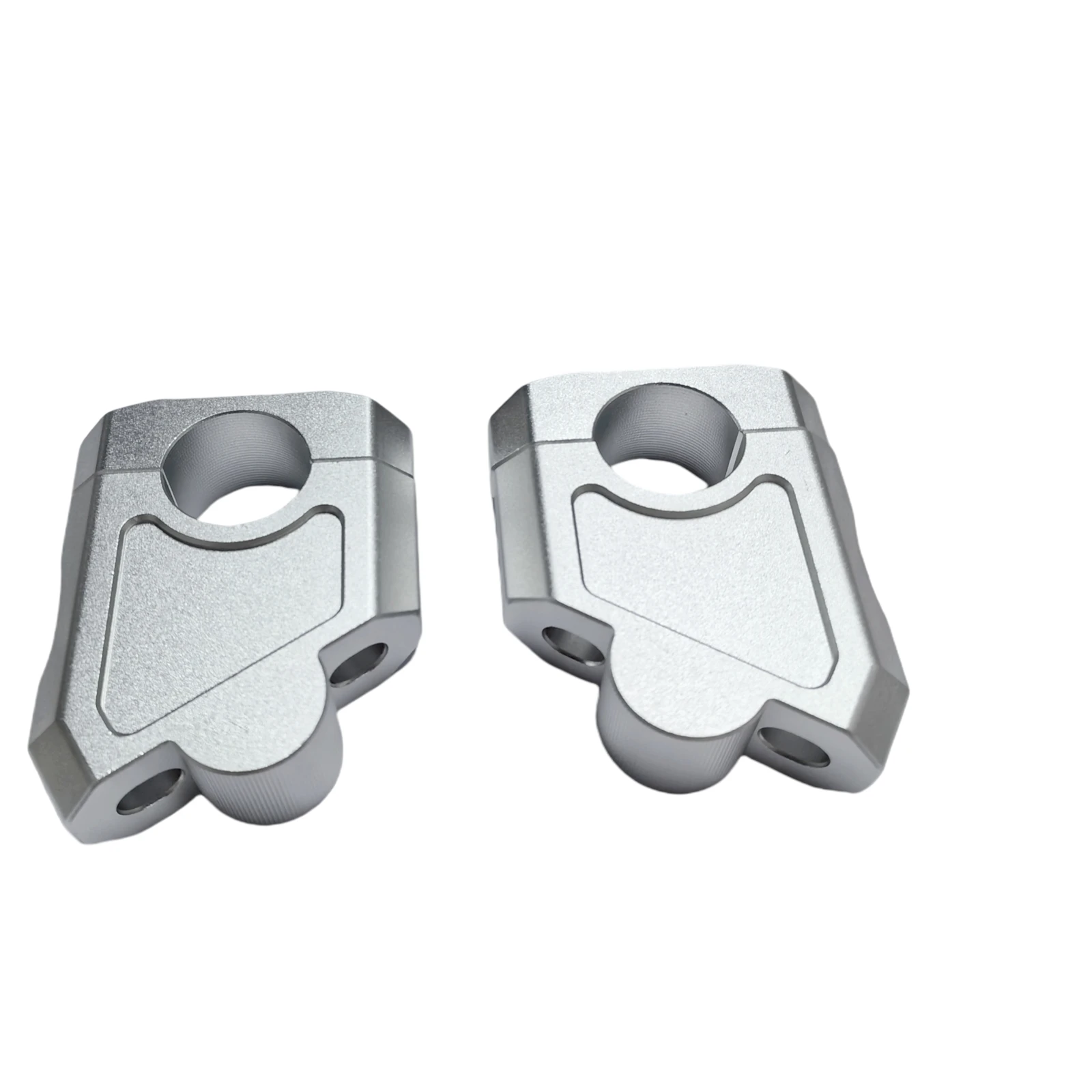 motorcycle-handlebar-riser-clamp-for-honda-suzuki-yamaha