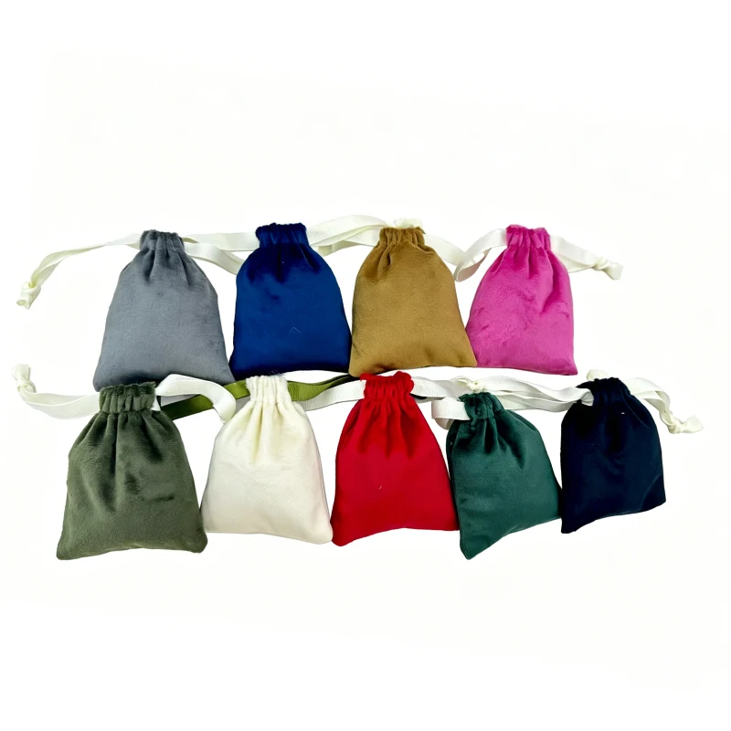 Soft high quality 10pcs/ lot 8x10cm drawstring bags in velvet wrap, decorative and customizable but prices vary