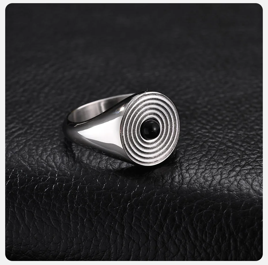 Vnox Siegelring aus Edelstahl für Herren, Spiral-Muster mit eingelegtem schwarzem Onyx-Stein, Vintage Punk Mode Schmuck Geschenk – Detail 7