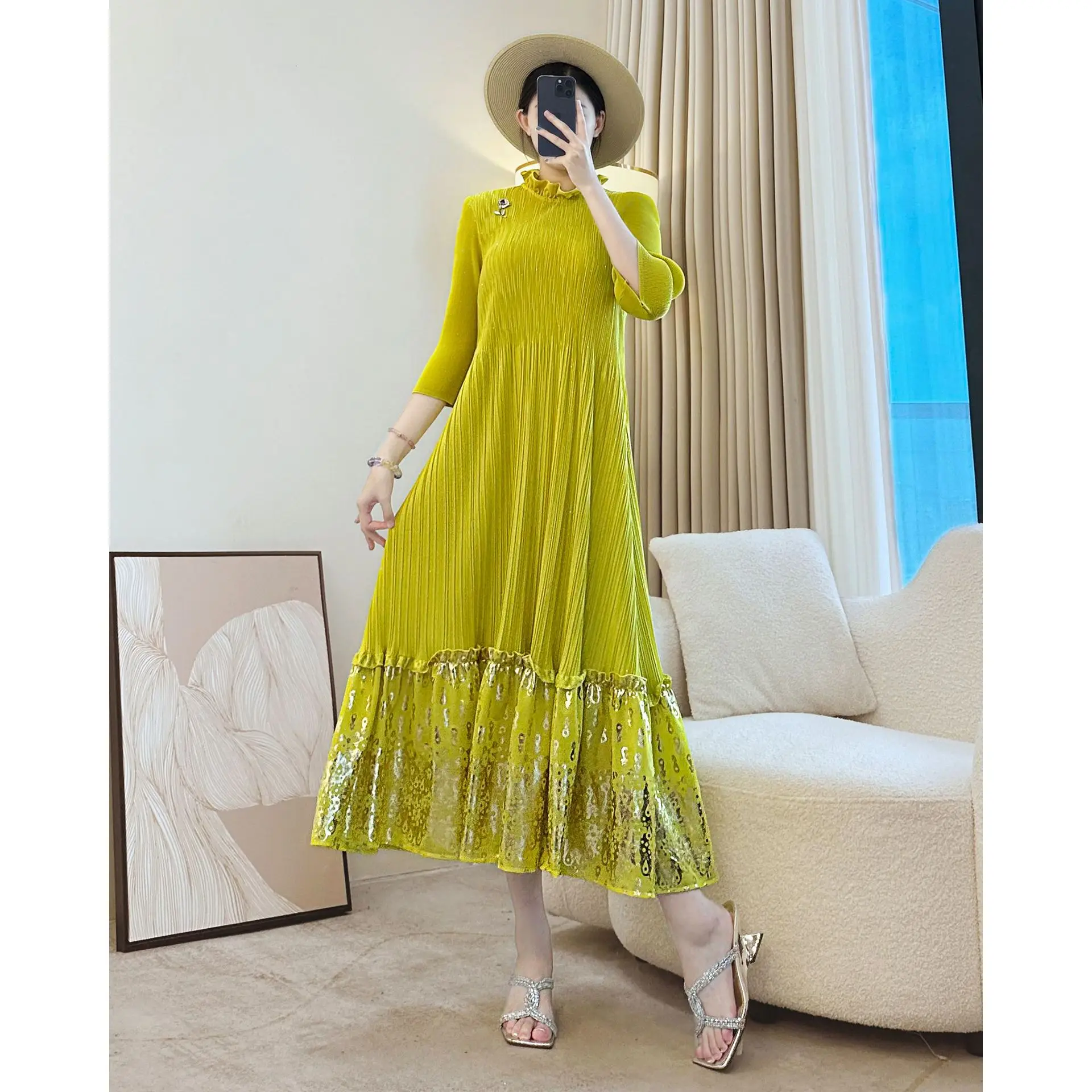 

Miyake Fashion Printed Dress Pleated Loose Crew Neck Short Sleeve 2025 Summer New Light Luxury Long Dress Women's Clothing