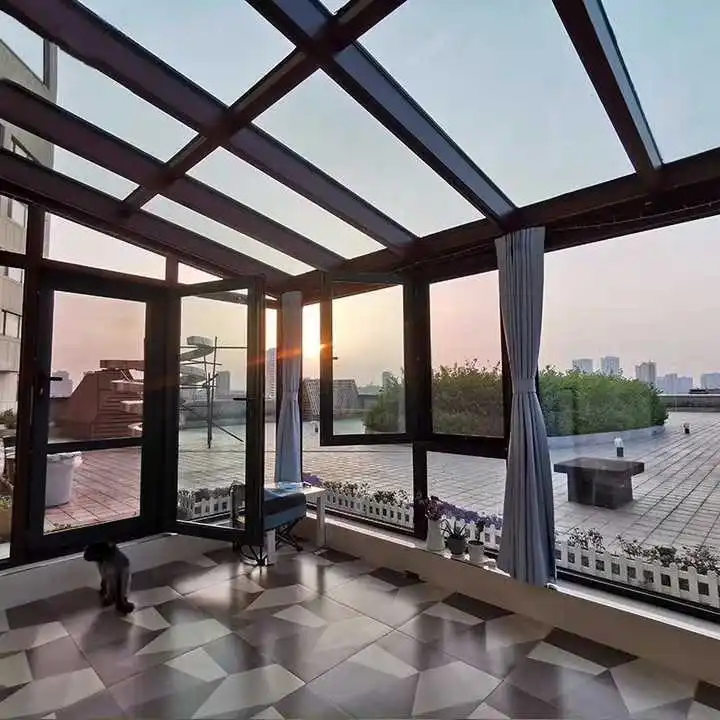 حاوية جاهزة متينة للاستخدام الخارجي للمنزل بإطار من الألومنيوم من الزجاج المقسى مقاومة للماء لغرفة الشمس لحماية الإعصار #2