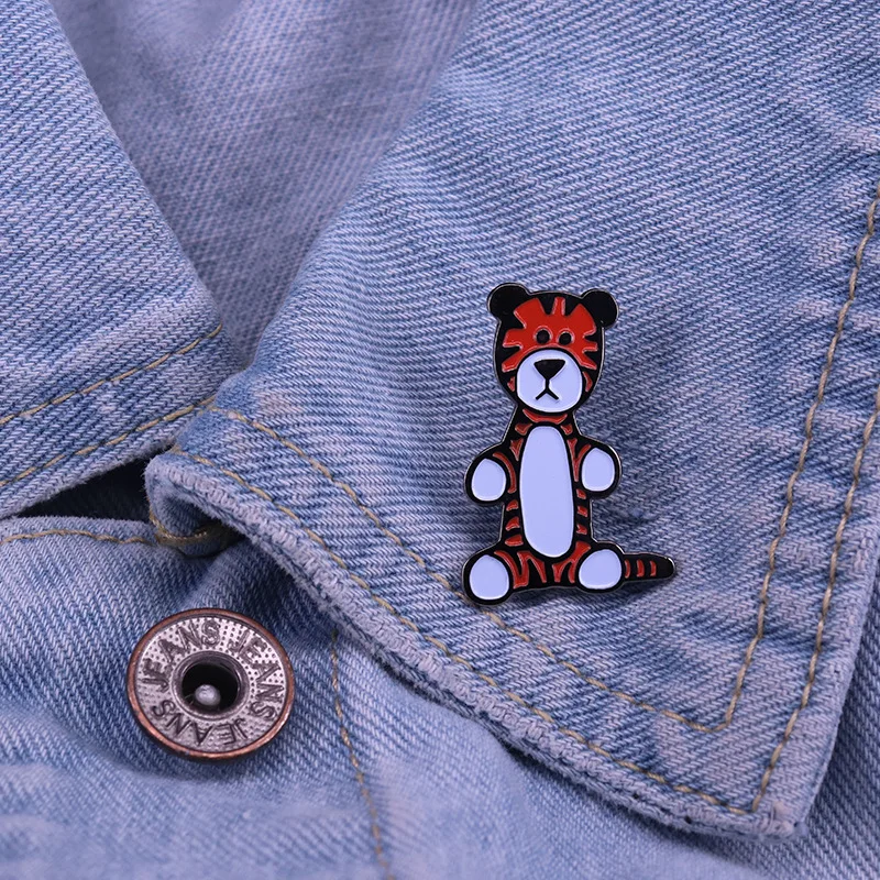 Fun Comic Enamel Pins Custom Cartoon Character Roller Coaster Tiger Brooches Luxury Copper Lapel Badges Jewelry Gifts for Kids