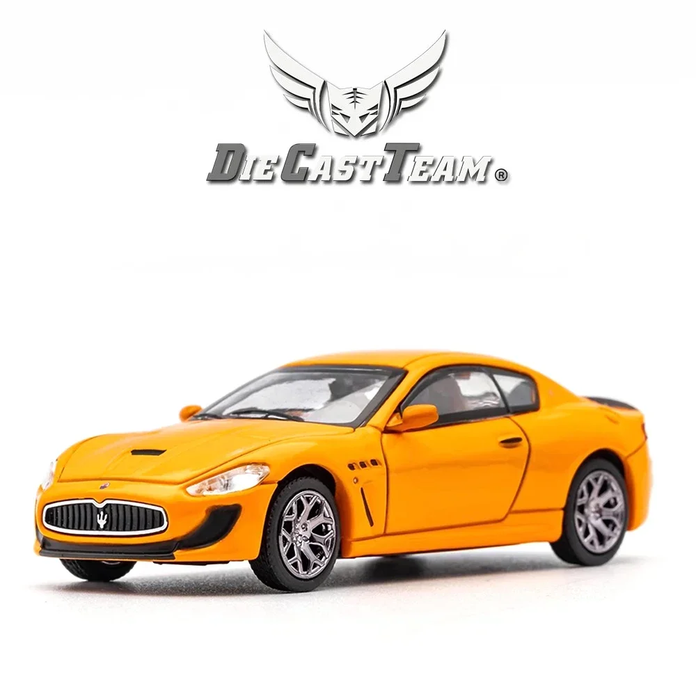 DCT 1/64 Maserati GT ลูกเต๋าของเล่นรถสปอร์ตมอเตอร์รถยนต์โมเดลโลหะสำหรับเด็กของขวัญคริสต์มาสของเล่นสำหรับเด็กผู้ชาย