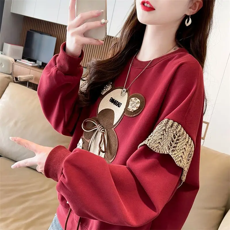 Rode Dames Sweatshirts Baggy Esthetische Designer Sweatshirt Y2k Stijl Essentiële Goedkope Emo Kleine Beer Vrouwelijke Trui Top Los