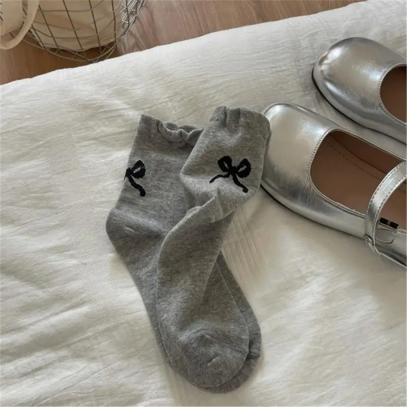 Y88A Women Low Cut No Show Socks Embroidery Bowknot Anti Slip Invisible Socks