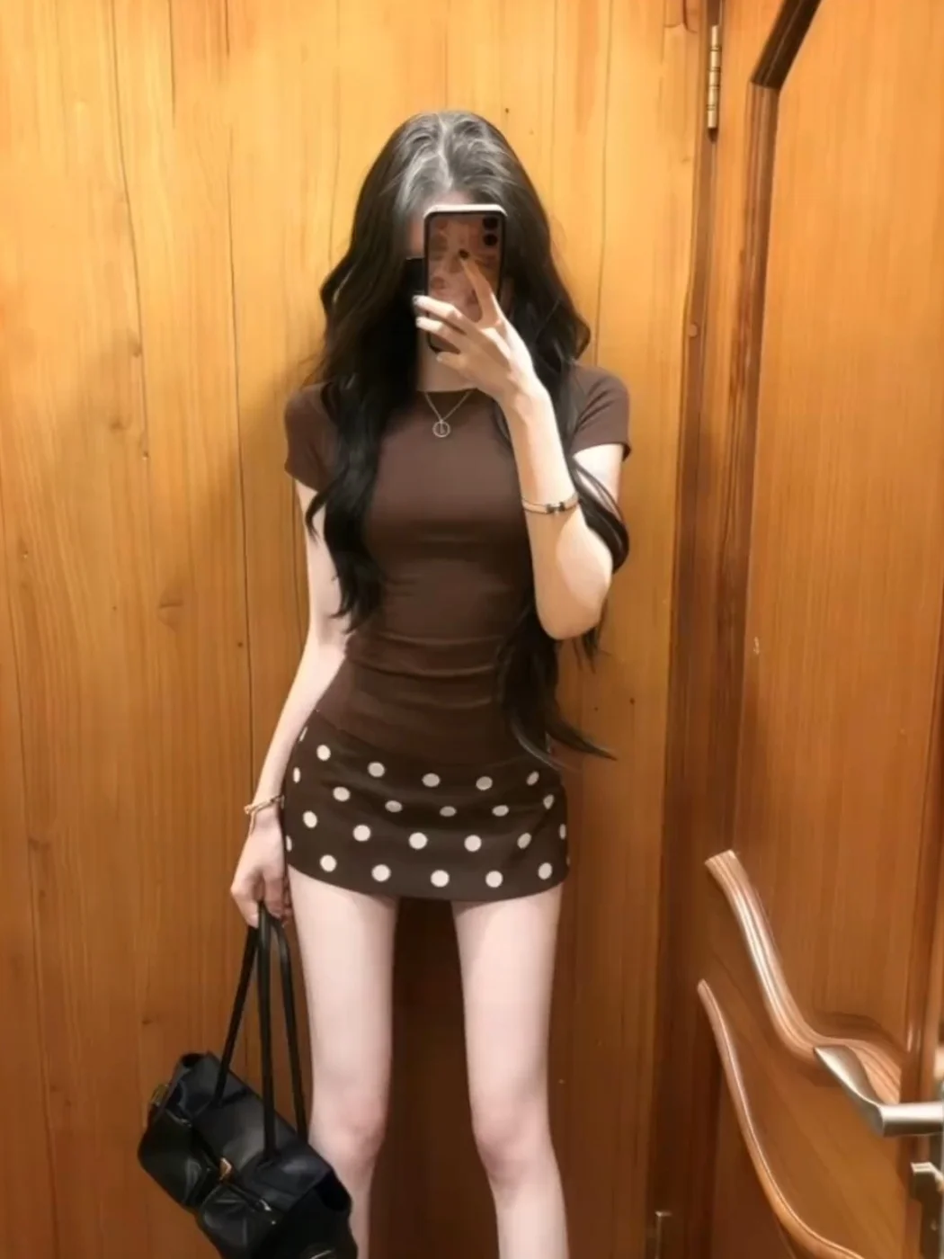 

Korean Retro Spicy Girl Short Sleeve T-Shirt High Waist Slim Fit Polka Dot Wrap around Short Skirt Two Piece Set Women's Fashion