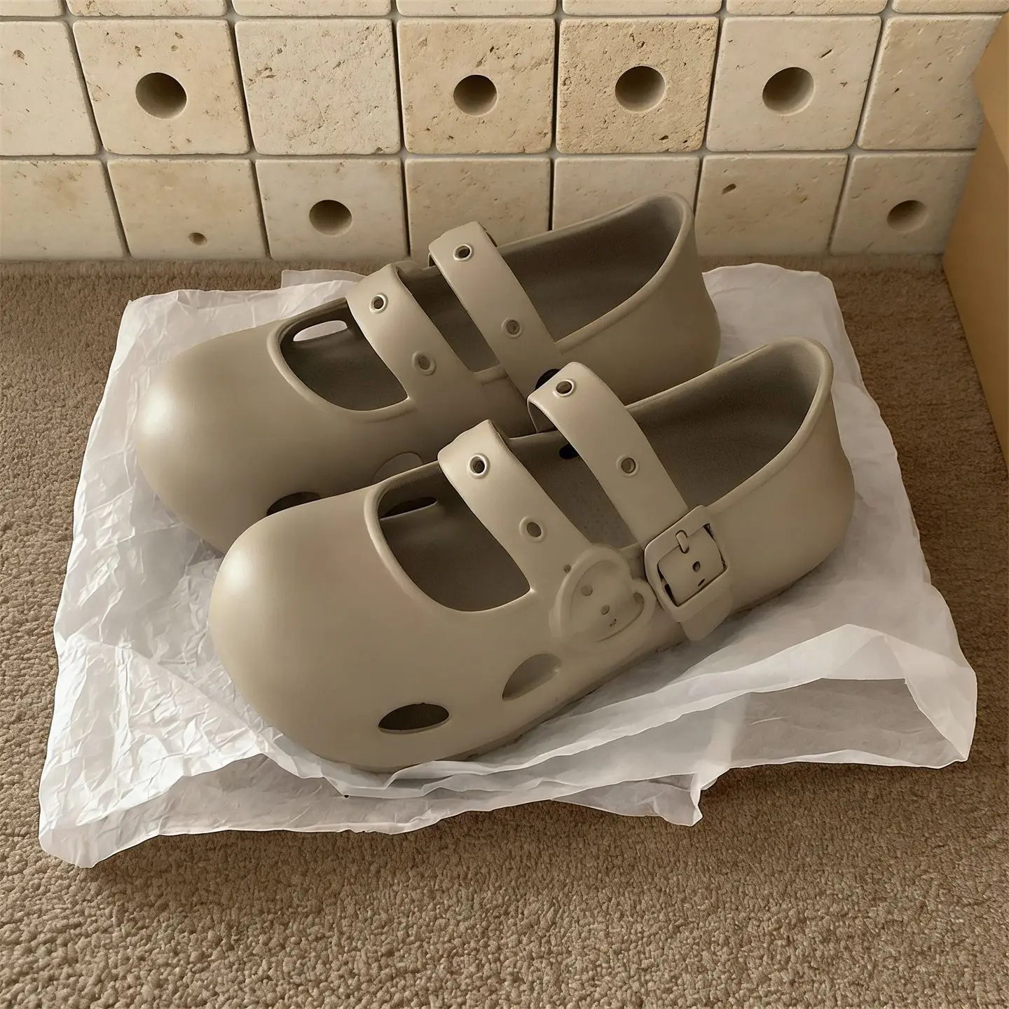 Korean Style Summer Platform Ballet Shoes Woman Indoor Street Clogs Soft EVA Cut-out Sandals Girls Fashion Mary Jane Flats