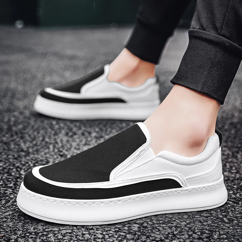 

Men Solid Color Walking Sneakers Breathable Fabric Upper Shock Absorbing Insole Simple Fashion Versatile Casual Shoes