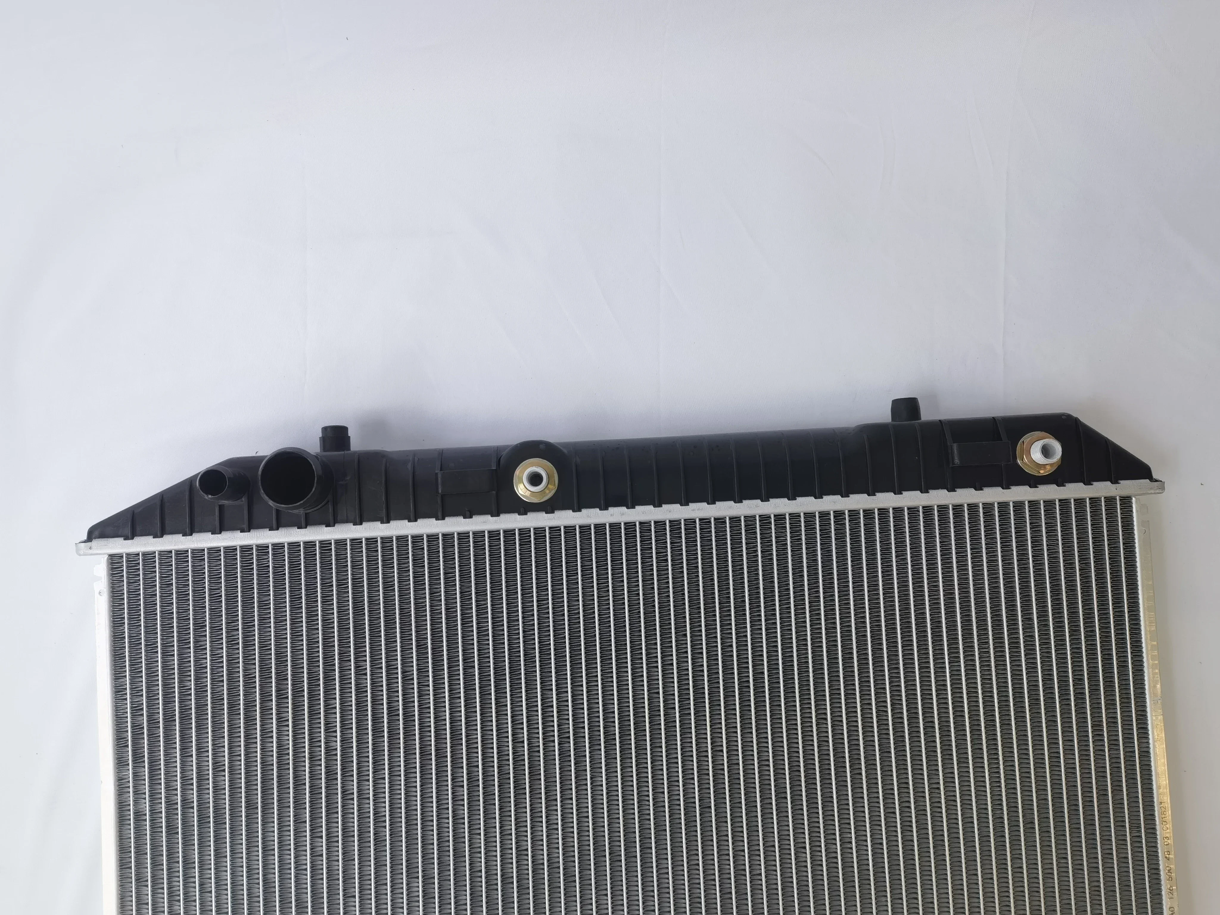 Upgraded Durable Aluminum Engine Radiator OE 1265004803 for Mercedes Benz S-CLASS W126 Model Cooling System Auto Spare Parts