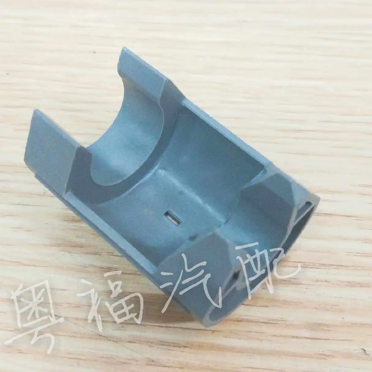 

For Ford Mondeo Edge Taurus Transmission Coolant Hose Retaining Clips