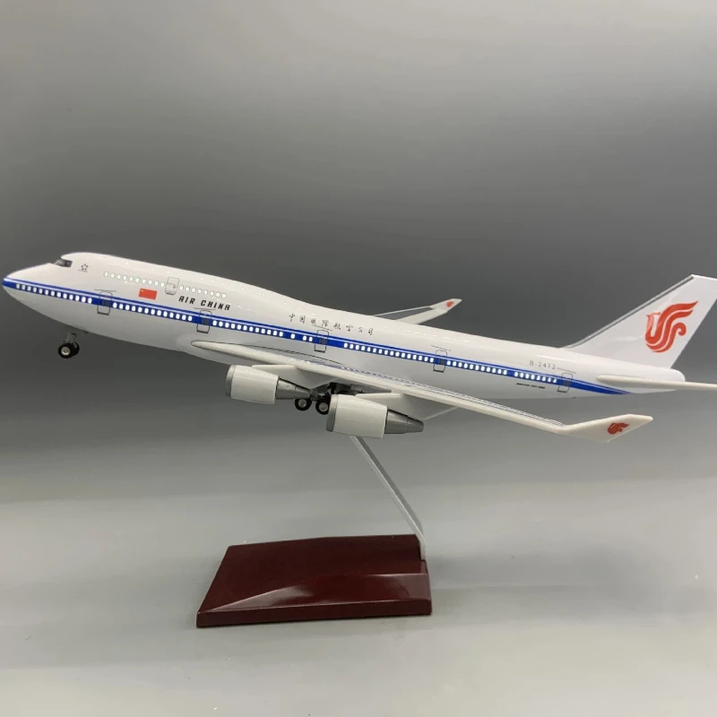 

Авиационная модель самолета 37 см 737/747 со светом и колесами, имитационная статическая модель для декора