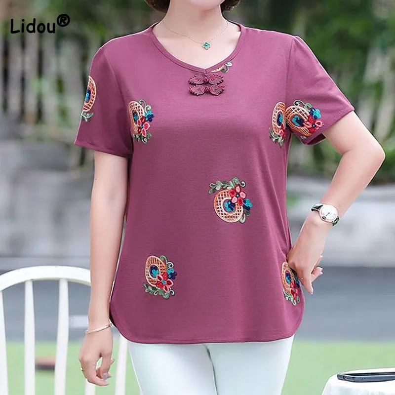 Lady Vintage Folk Embroidery Patchwork V-Neck T-shirt Summer New Fashion Casual Short Sleeve Temperament Tops Women\'s Clothing