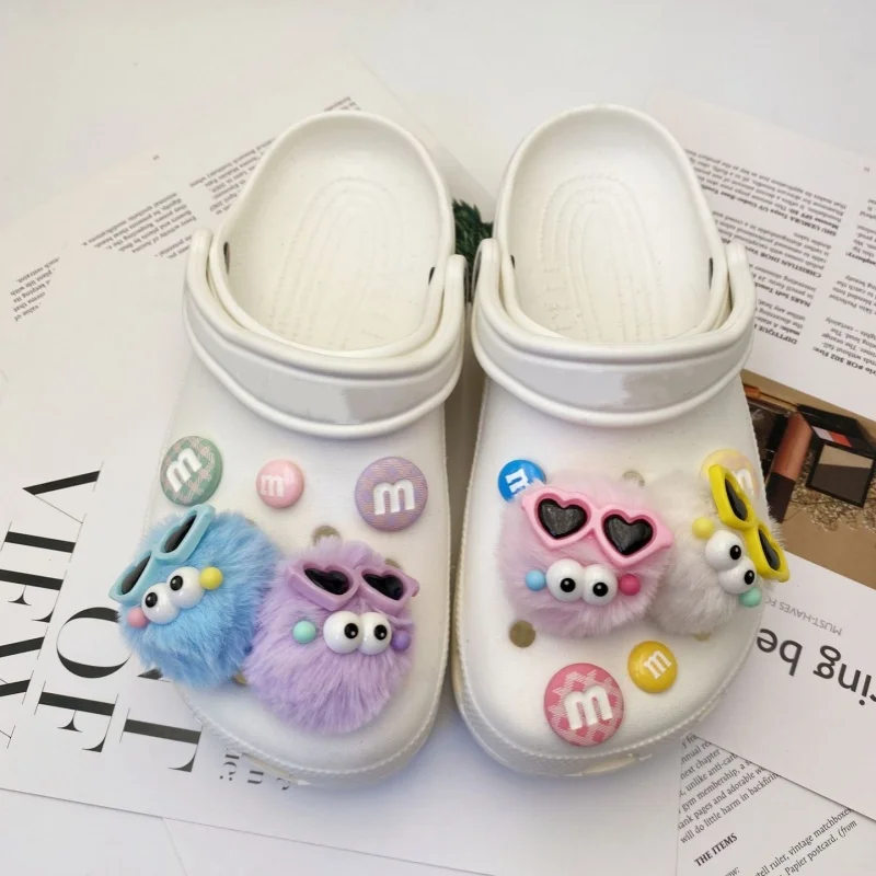 New DIY Plush Ball Hole Shoes Charms Shoe Accessories Cute Fur Ball Elf Detachable Shoe Flower Shoe Buckle Hot sales