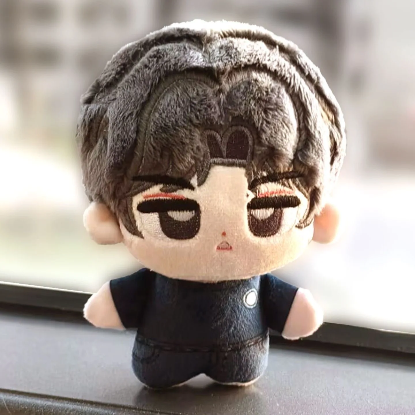 

Wang Yibo Cosplay Attribute 10cm Cotton Doll High Beauty Handsome Star Fan Plush Doll Surrounding Surprise Gifts