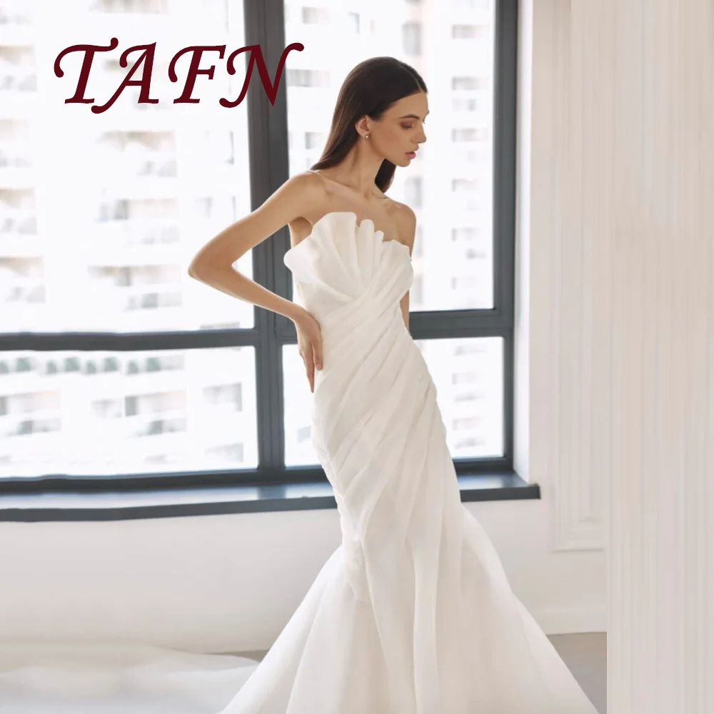 

TAFN Elegant temperament and luxurious wedding dress Flower sleeves Strapless white dress woman elegant wedding party Customized