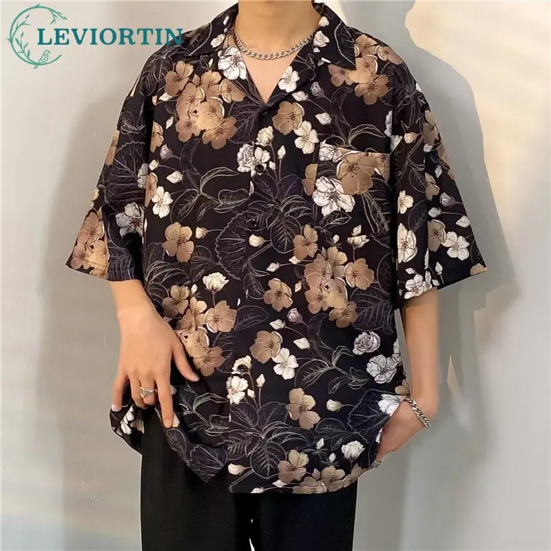 

2023 Hawaiian Shirts Streetwear Harajuku Vintage Flower Print Short Sleeve Blouse Shirt Men Summer Fashion Casual Button Shirt